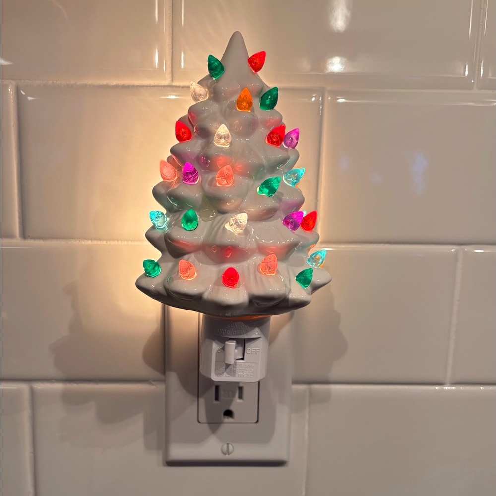 Ceramic Christmas Tree Night Lite
